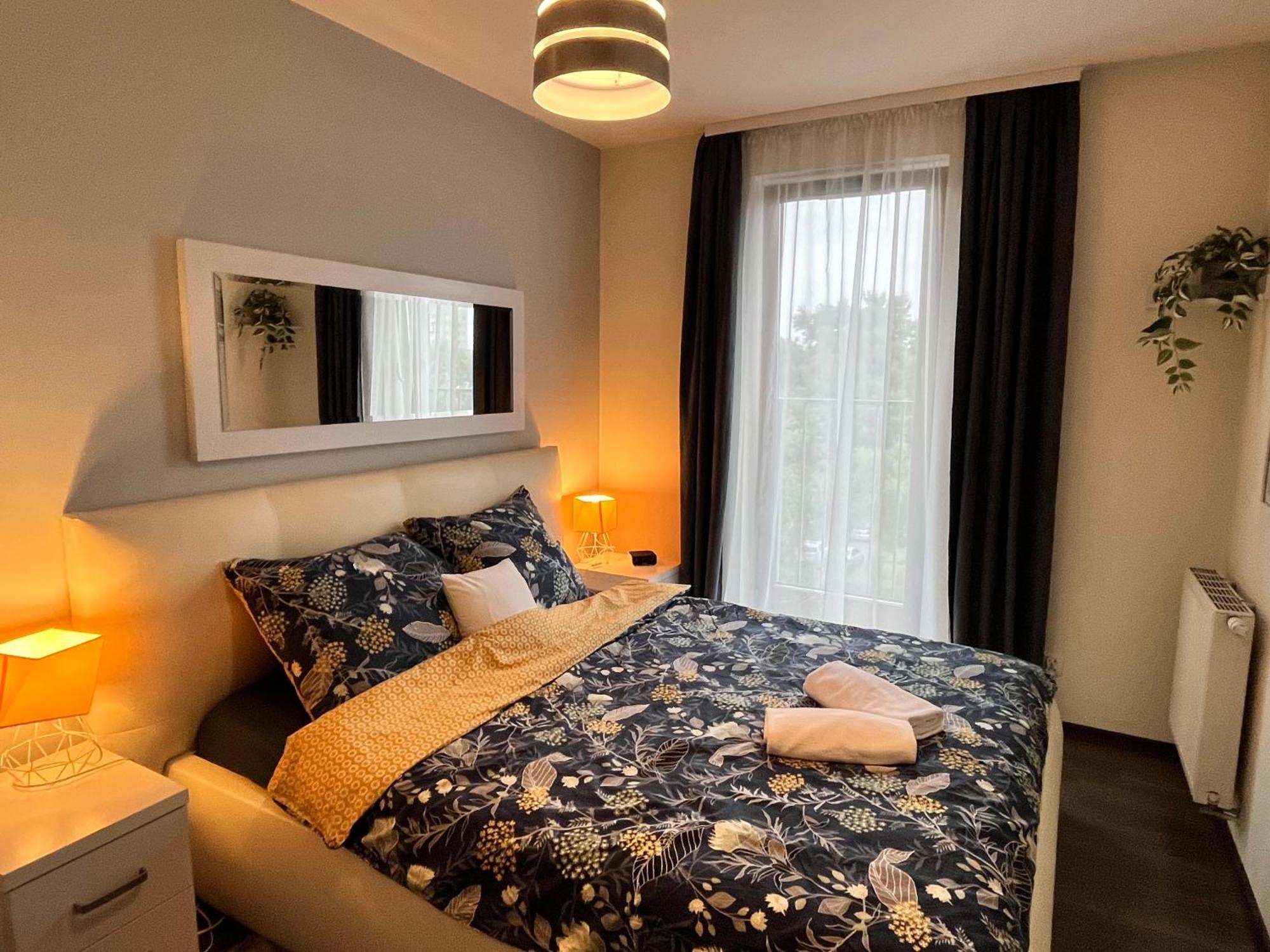 Cracow Stay Premium Apartments Free Parking - 3 X Room - 3 X Aircondition Krakov Exteriér fotografie